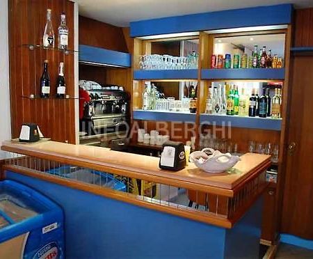 Hotel Cecchini Marebello Εξωτερικό φωτογραφία